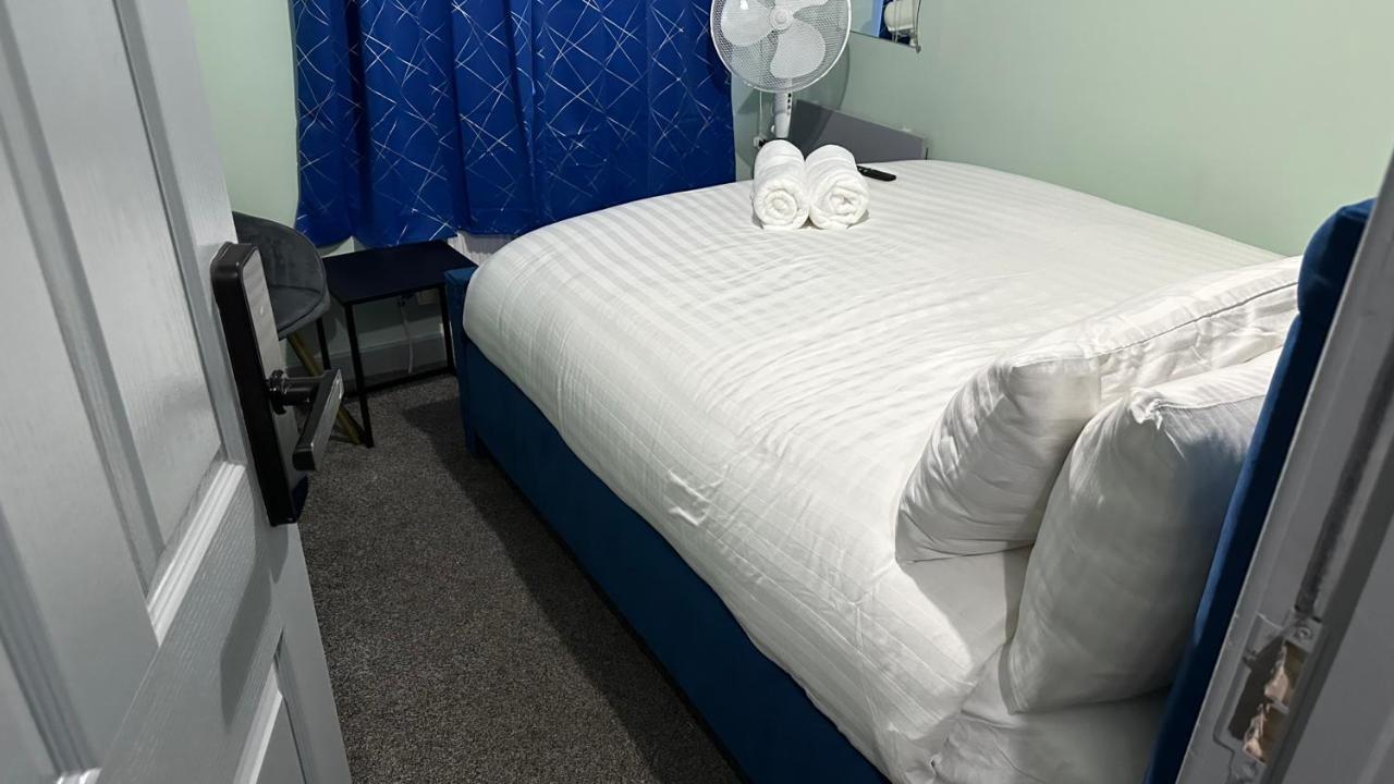 Homestay In Walsall Dış mekan fotoğraf